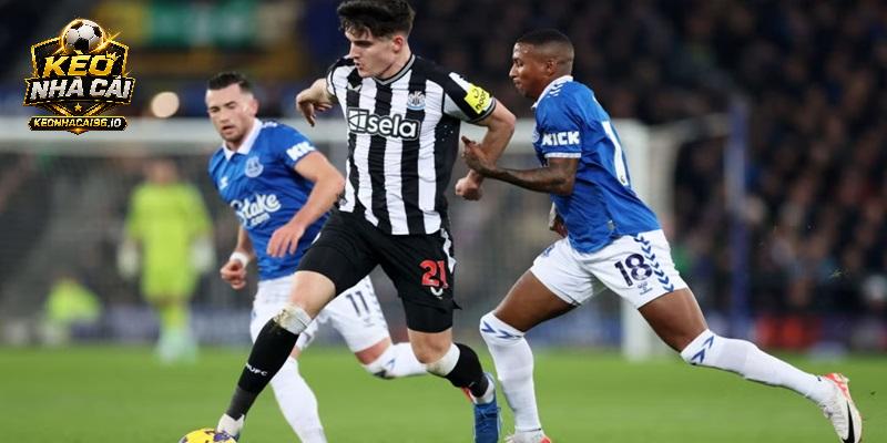 Soi kèo Newcastle vs Everton